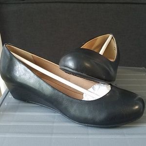 CL by Laundry Black mini wedge